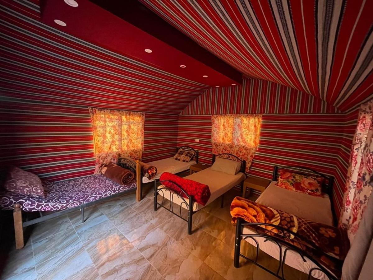 Ferienwohnung Sunset Dreams Camp Wadi Rum Exterior foto